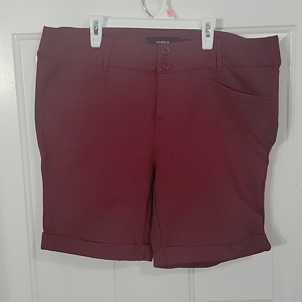Torrid Burgundy Dress Shorts - Size 16